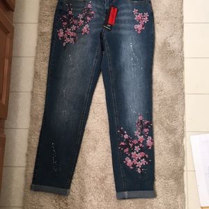 Women’s Earl Jeans  size 6